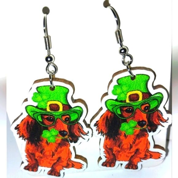 Super cute St Patrick's lucky green earrings - Picture 1 of 6